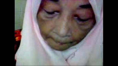 मलेशियाई नानी मुख-मैथुन - 1 मिन 23 एसईसी