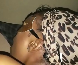 My first anal fuck after we met on Ebonyhug.com was great 5 min